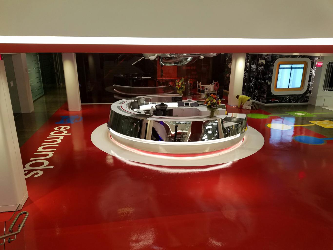 Edmunds HQ installation