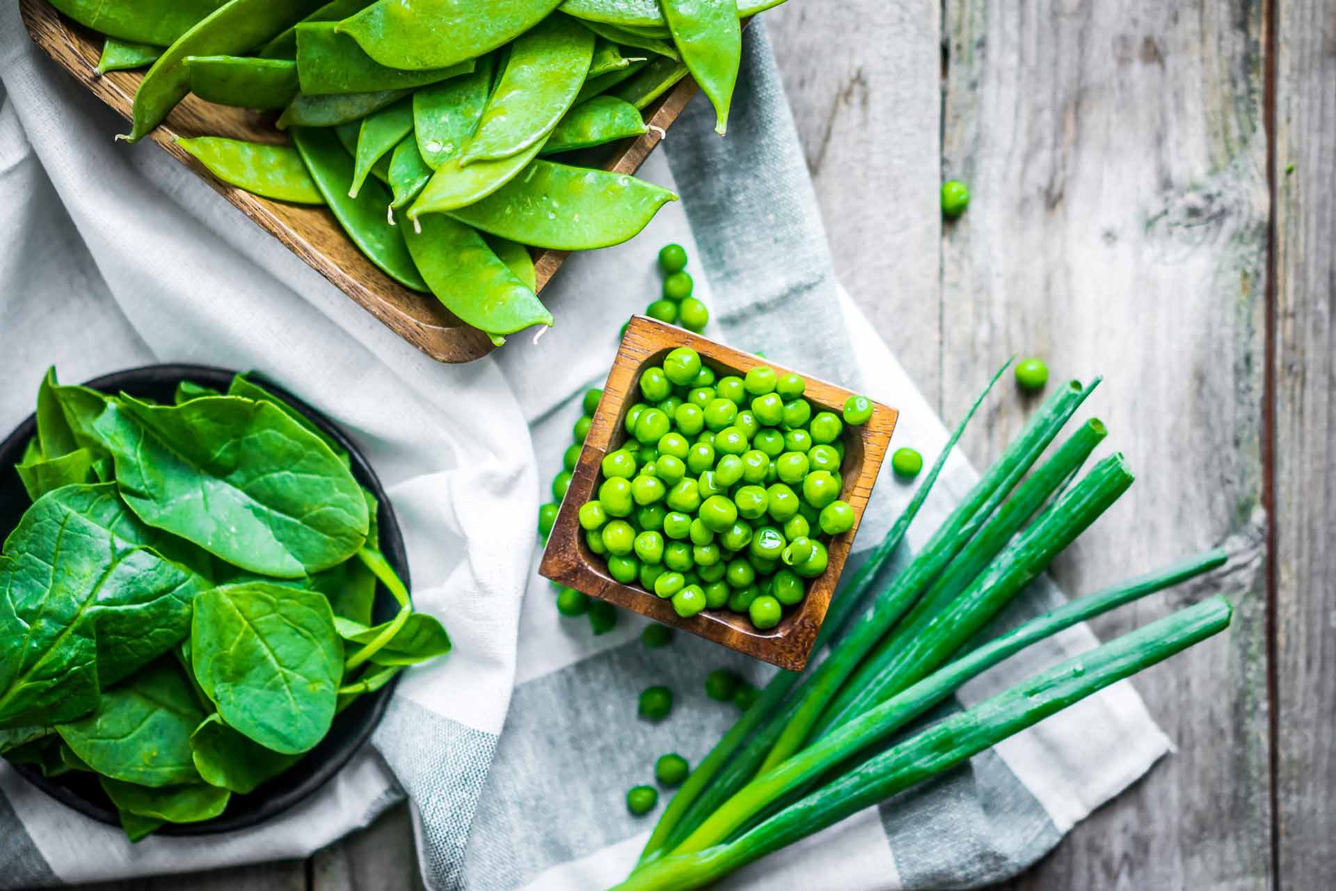 Fresh Greens & vegetables